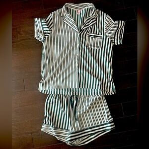 Victoria’s Secret Matching Pajama Set